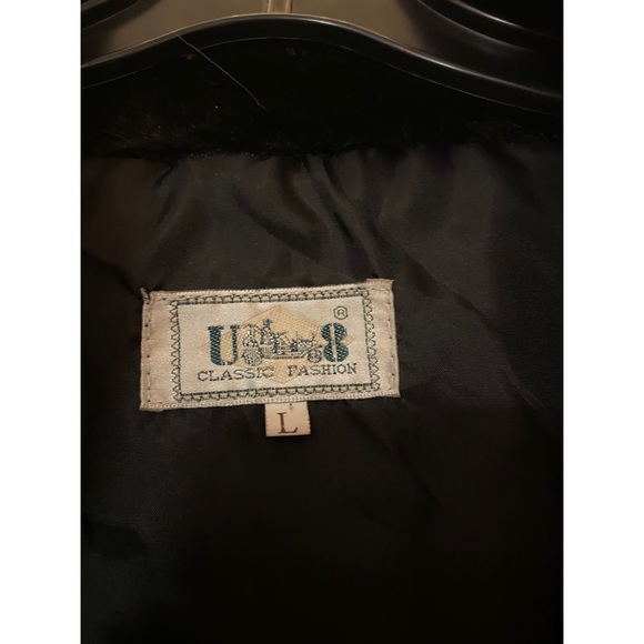 Faux fur vest - Picture 3 of 3